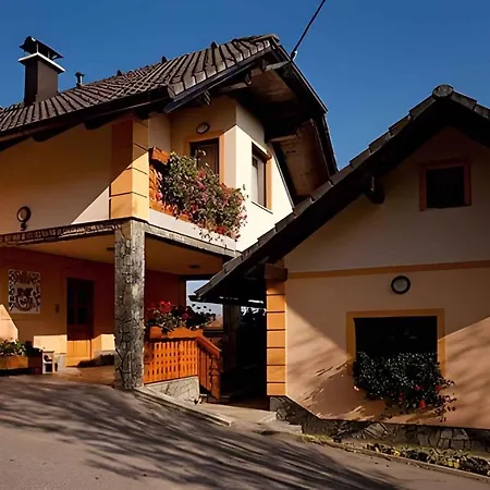 And In Kranjska Krain 26042 Holiday home Smarjeske Toplice