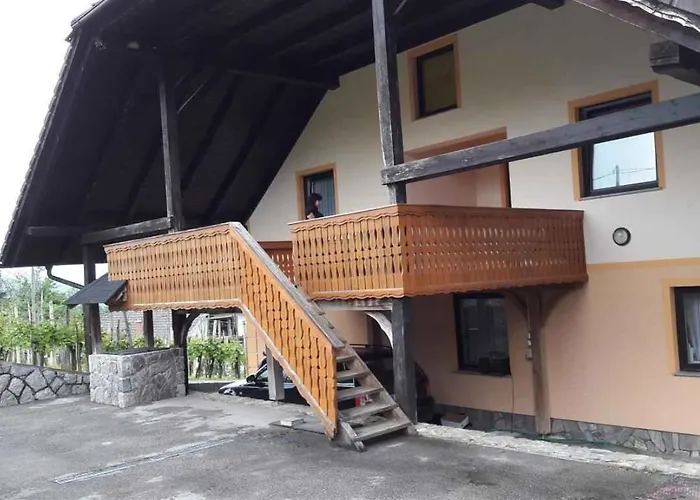 Appartement And In Kranjska Krain 26042